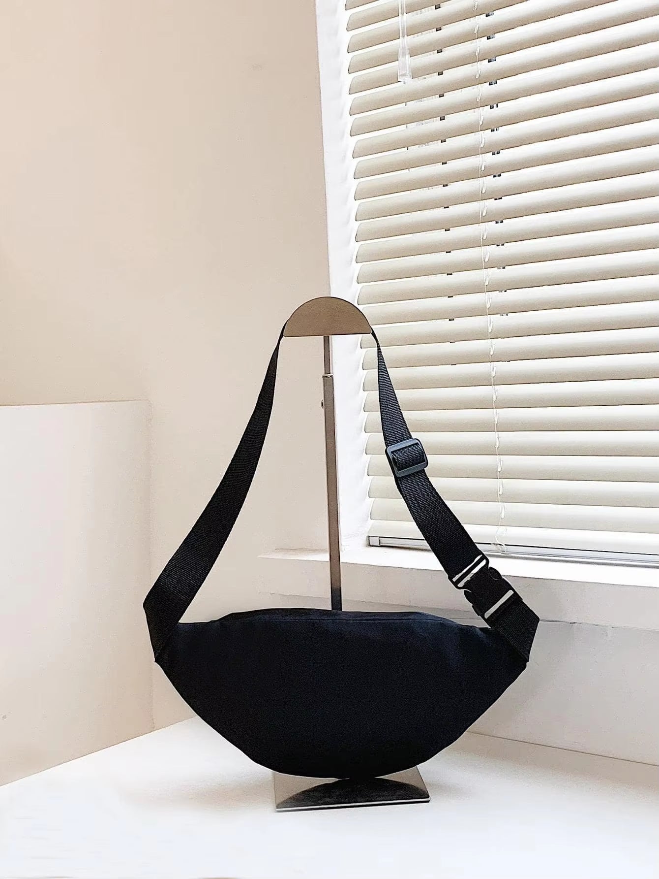 Waist Bag Men'S Chest Bag Shoulder Bag Crossbody Bag Waist Mobile Phone Bag Sports Outdoor Travel Bag Waist Bag Men'S Chest Bag Bag Bag Ins Shoulder Bag Crossbody Bag Female Student K-Style Versatile Foreign Style Super Hot Bag Trendy Outdoor Sports Fashion Mobile Phone Bag
